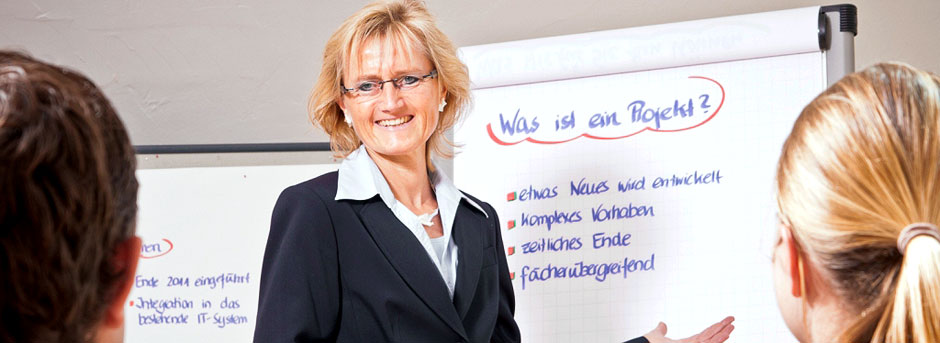Kerstin Magnussen - Seit 2011 Unternehmerin Beratung, Projekte und Personal,  Trainings und Qualifizierung